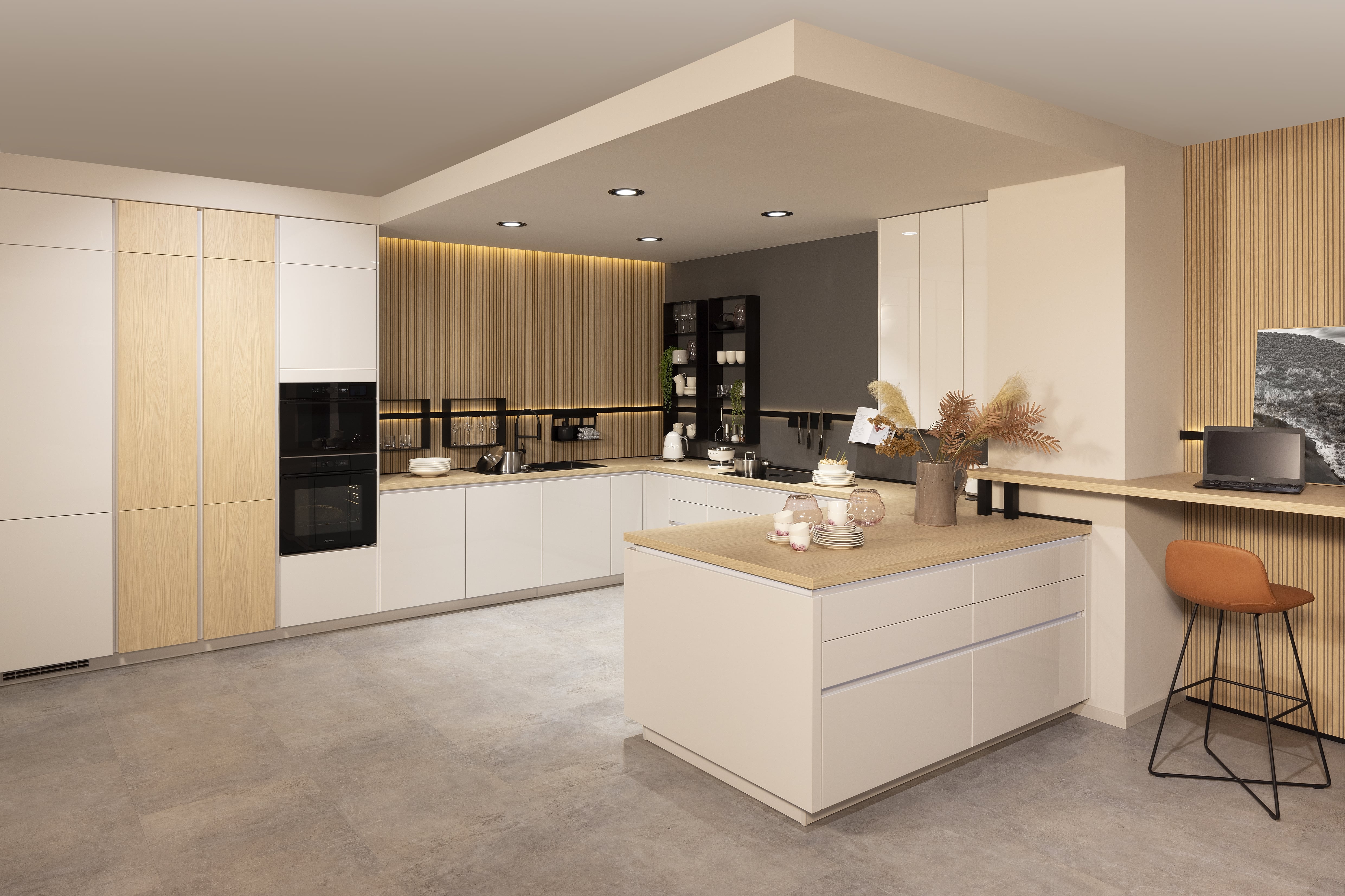 NOBILIA Küche - Nova Lux Lack Seidengrau mit Eiche Como